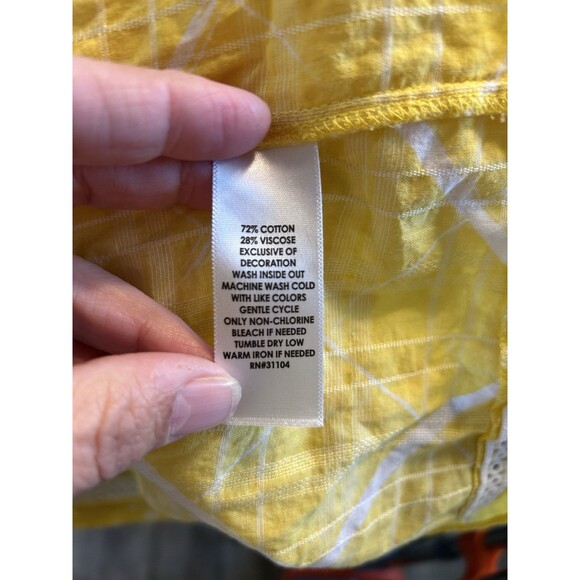 Crown & Ivy Yellow & White Check Babydoll Style Sleeveless Top Tank Size Large - Picture 4 of 8